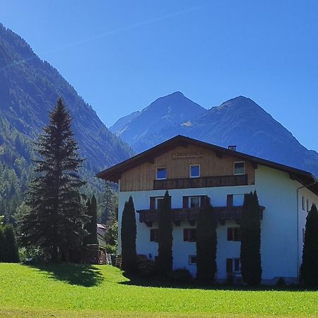 Ferienhaus Lechtaler Alpen Bach  Exterior photo