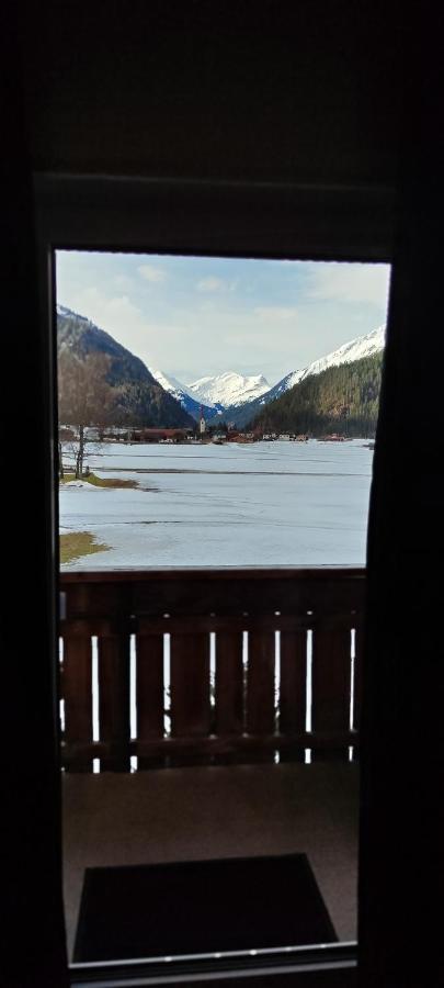 Ferienhaus Lechtaler Alpen Bach  Exterior photo