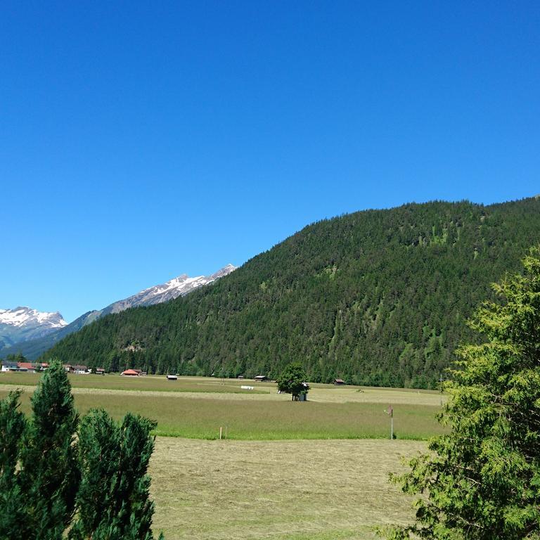 Ferienhaus Lechtaler Alpen Bach  Exterior photo